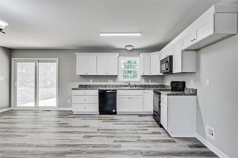 5076 Jordan Valley Rd, Trinity, NC 27370 photo 8
