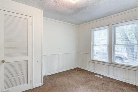 1704 Eugene Ave, High Point, NC 27260 photo 12