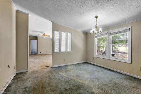 6113 Asheton Dr, Trinity, NC 27370 photo 9