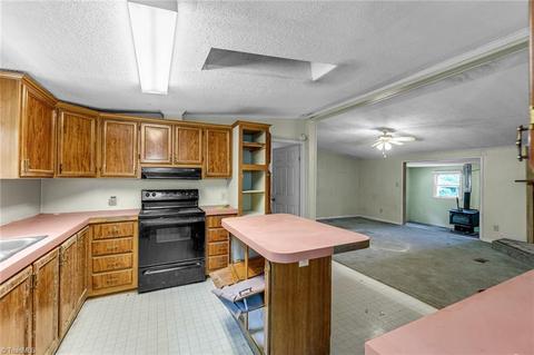 6113 Asheton Dr, Trinity, NC 27370 photo 14