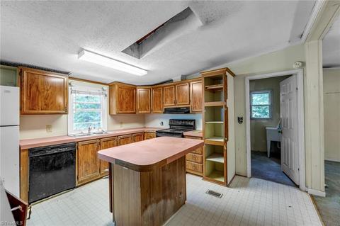 6113 Asheton Dr, Trinity, NC 27370 photo 13