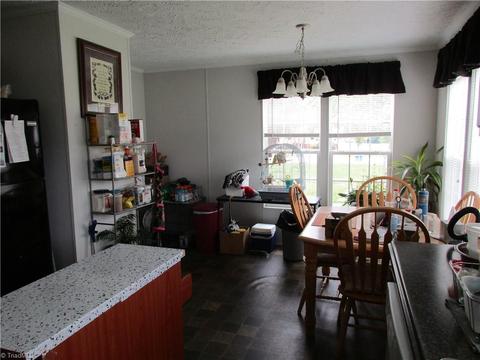 281 Calloway Rd, King, NC 27021 photo 8