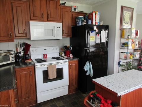 281 Calloway Rd, King, NC 27021 photo 5