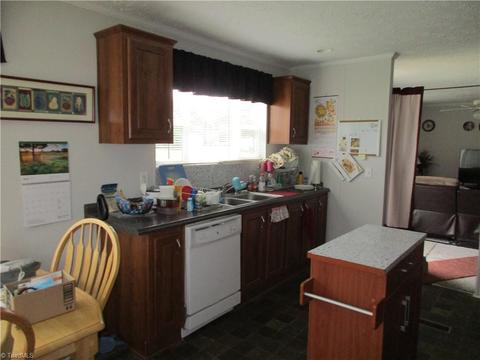 281 Calloway Rd, King, NC 27021 photo 7