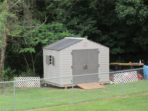 281 Calloway Rd, King, NC 27021 photo 22