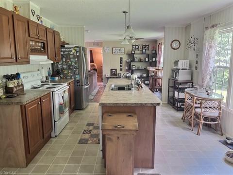 5036 Mcdaniel Rd, Pilot Mountain, NC 27041 photo 14