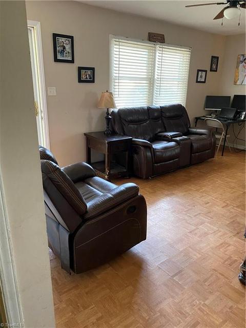128 Brookside Dr, Eden, NC 27288 photo 3