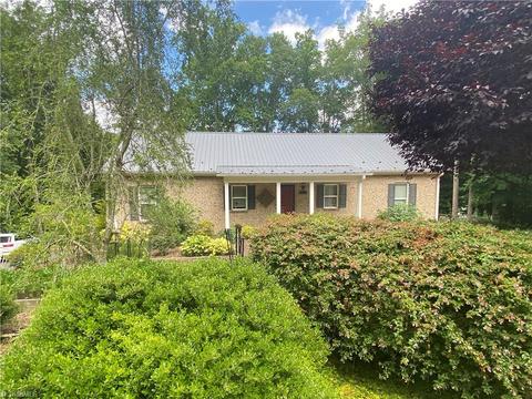 1340 Forge Mill Rd, King, NC 27021 photo 5