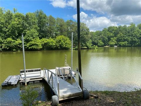 1340 Forge Mill Rd, King, NC 27021 photo 9