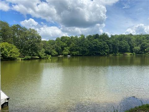 1340 Forge Mill Rd, King, NC 27021 photo 7