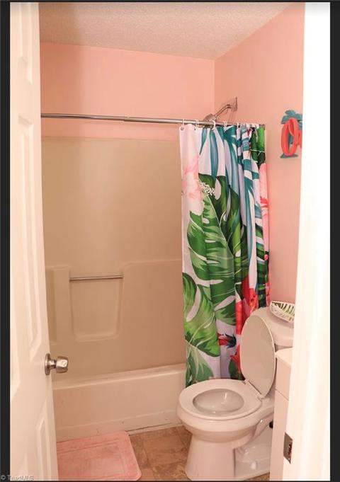 1907 Wickham Ave, High Point, NC 27265 photo 14