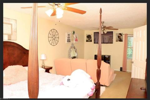 1907 Wickham Ave, High Point, NC 27265 photo 12