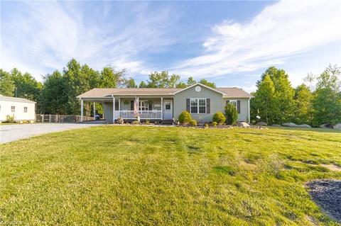 4719 Beau Ct, Trinity, NC 27370 photo 3