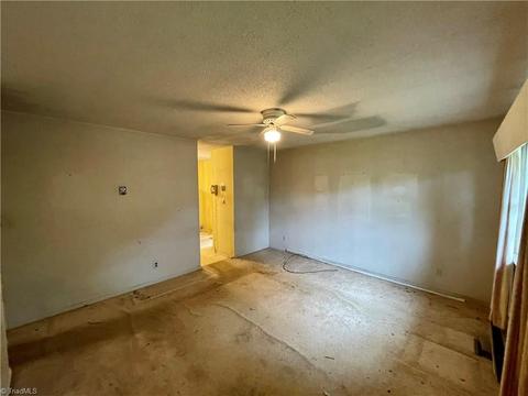 1708 Cedrow Dr, High Point, NC 27260 photo 6