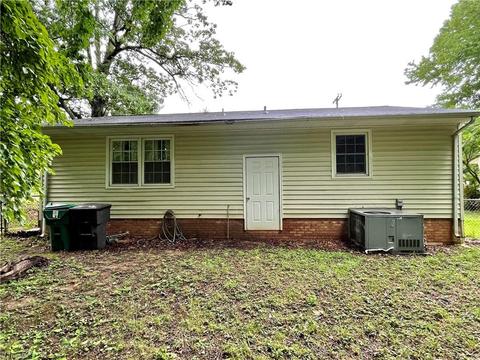 1708 Cedrow Dr, High Point, NC 27260 photo 15