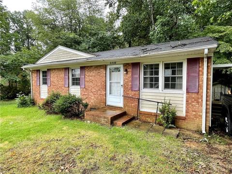 1708 Cedrow Dr, High Point, NC 27260 photo 1