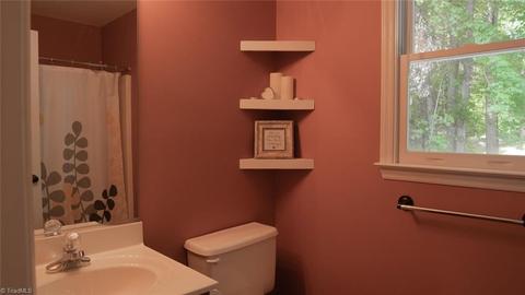 153 Leeds Ln, King, NC 27021 photo 8