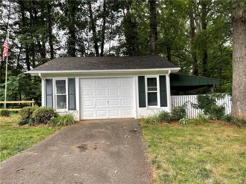 194 Circle Dr, Dobson, NC 27017 photo 38
