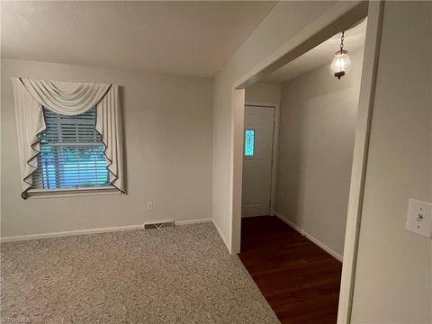194 Circle Dr, Dobson, NC 27017 photo 13