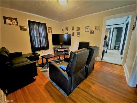 205 Jay Pl, High Point, NC 27263 photo 3