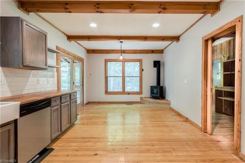 680 Jonathan Dr, Lowgap, NC 27024 photo 9