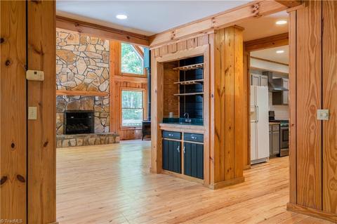 680 Jonathan Dr, Lowgap, NC 27024 photo 7