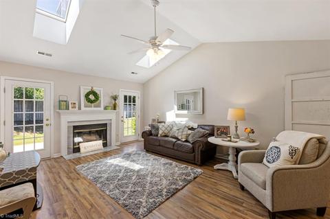 3216 Timberwolf Ave, High Point, NC 27265 photo 11