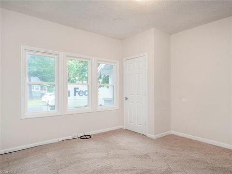 1009 Forrest St, High Point, NC 27262 photo 19