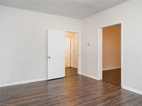 1009 Forrest St, High Point, NC 27262 photo 11