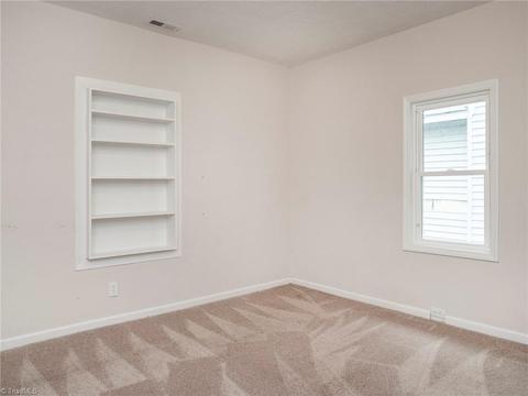 1009 Forrest St, High Point, NC 27262 photo 6