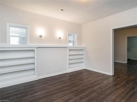 1009 Forrest St, High Point, NC 27262 photo 7
