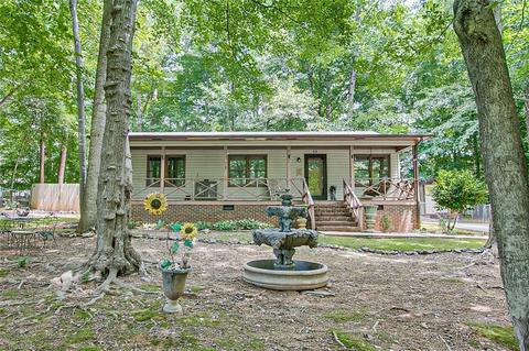 615 E Brown St, Randleman, NC 27317 photo 1