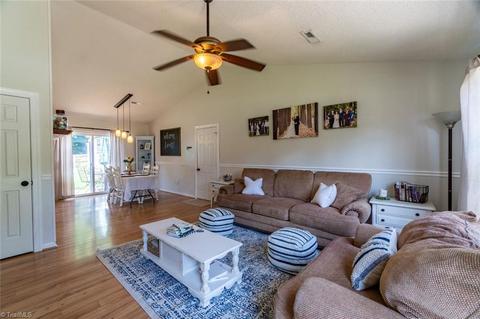 3902 Cole Ave, High Point, NC 27265 photo 11