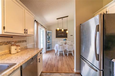 3902 Cole Ave, High Point, NC 27265 photo 7