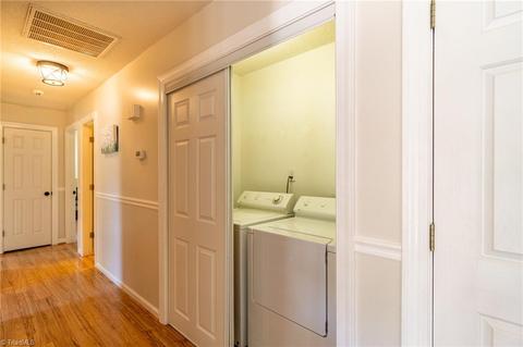 3902 Cole Ave, High Point, NC 27265 photo 10