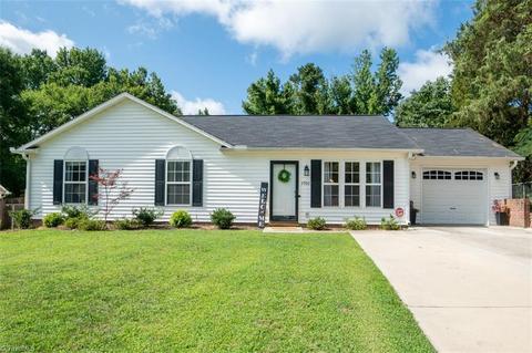 3902 Cole Ave, High Point, NC 27265 photo 2