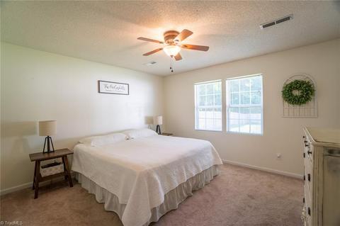 3902 Cole Ave, High Point, NC 27265 photo 21