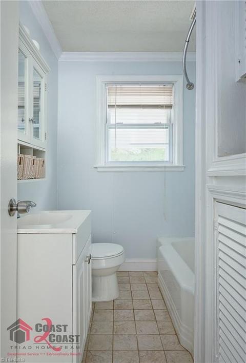 403 Oakview Rd, High Point, NC 27265 photo 14