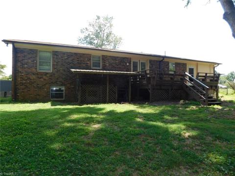 6624 Cedarberry Rd, Trinity, NC 27370 photo 16