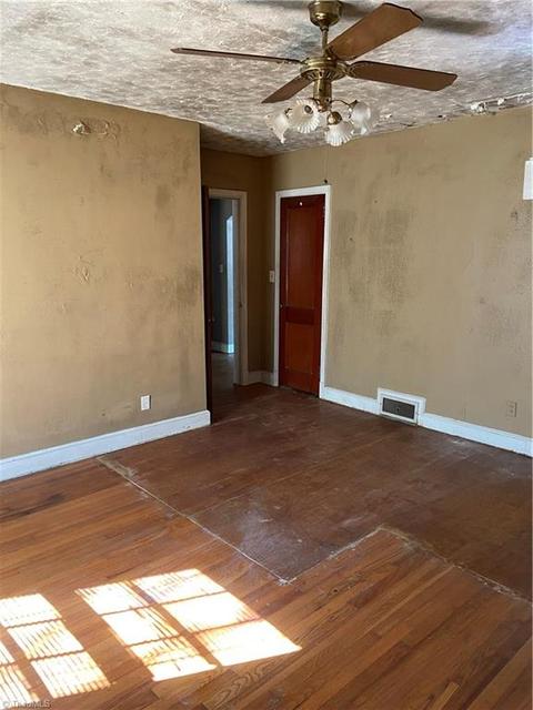 1410 E Green Dr, High Point, NC 27260 photo 14