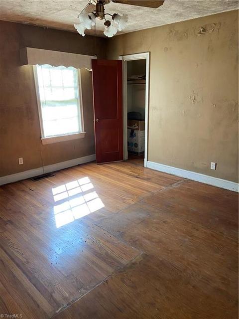 1410 E Green Dr, High Point, NC 27260 photo 13