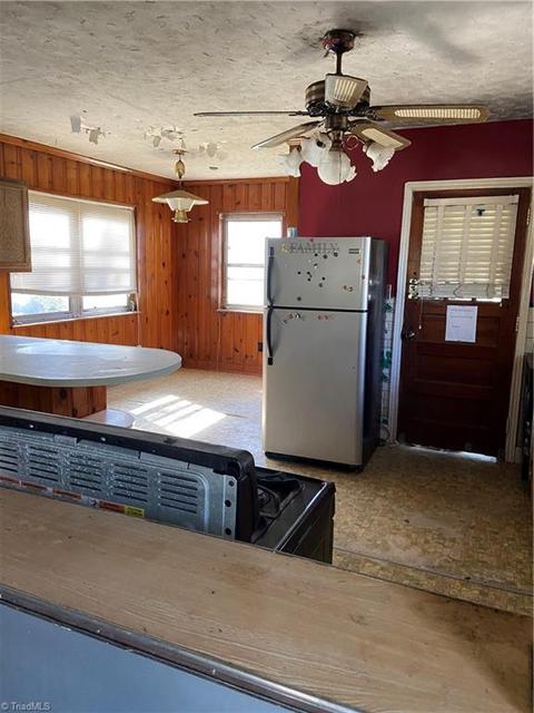 1410 E Green Dr, High Point, NC 27260 photo 20