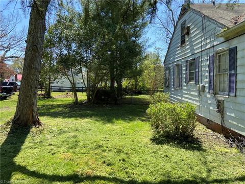1410 E Green Dr, High Point, NC 27260 photo 6