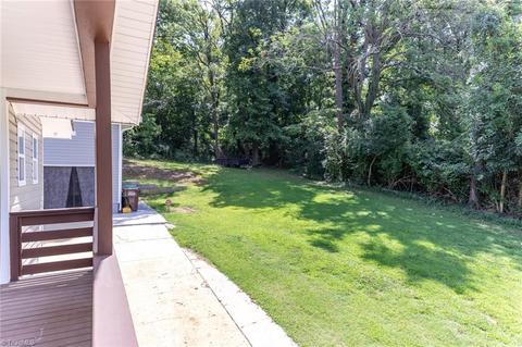 643 Wesley Dr, High Point, NC 27260 photo 5