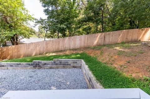 643 Wesley Dr, High Point, NC 27260 photo 8