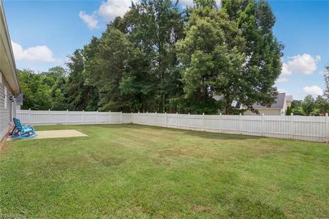 2468 Willard Rd, High Point, NC 27265 photo 21