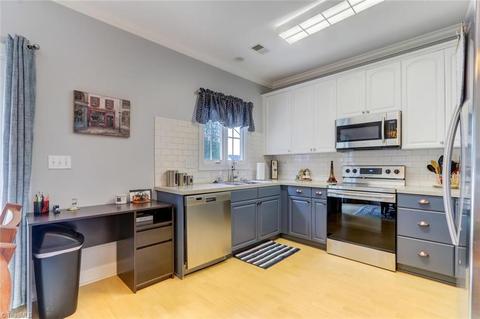 2468 Willard Rd, High Point, NC 27265 photo 11