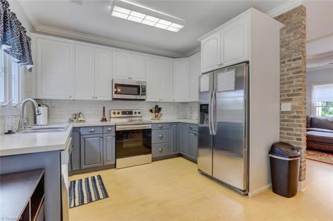2468 Willard Rd, High Point, NC 27265 photo 12
