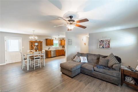 4723 Beau Ct, Trinity, NC 27370 photo 7