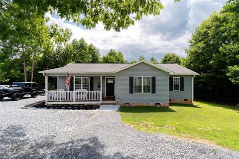 4723 Beau Ct, Trinity, NC 27370 photo 1